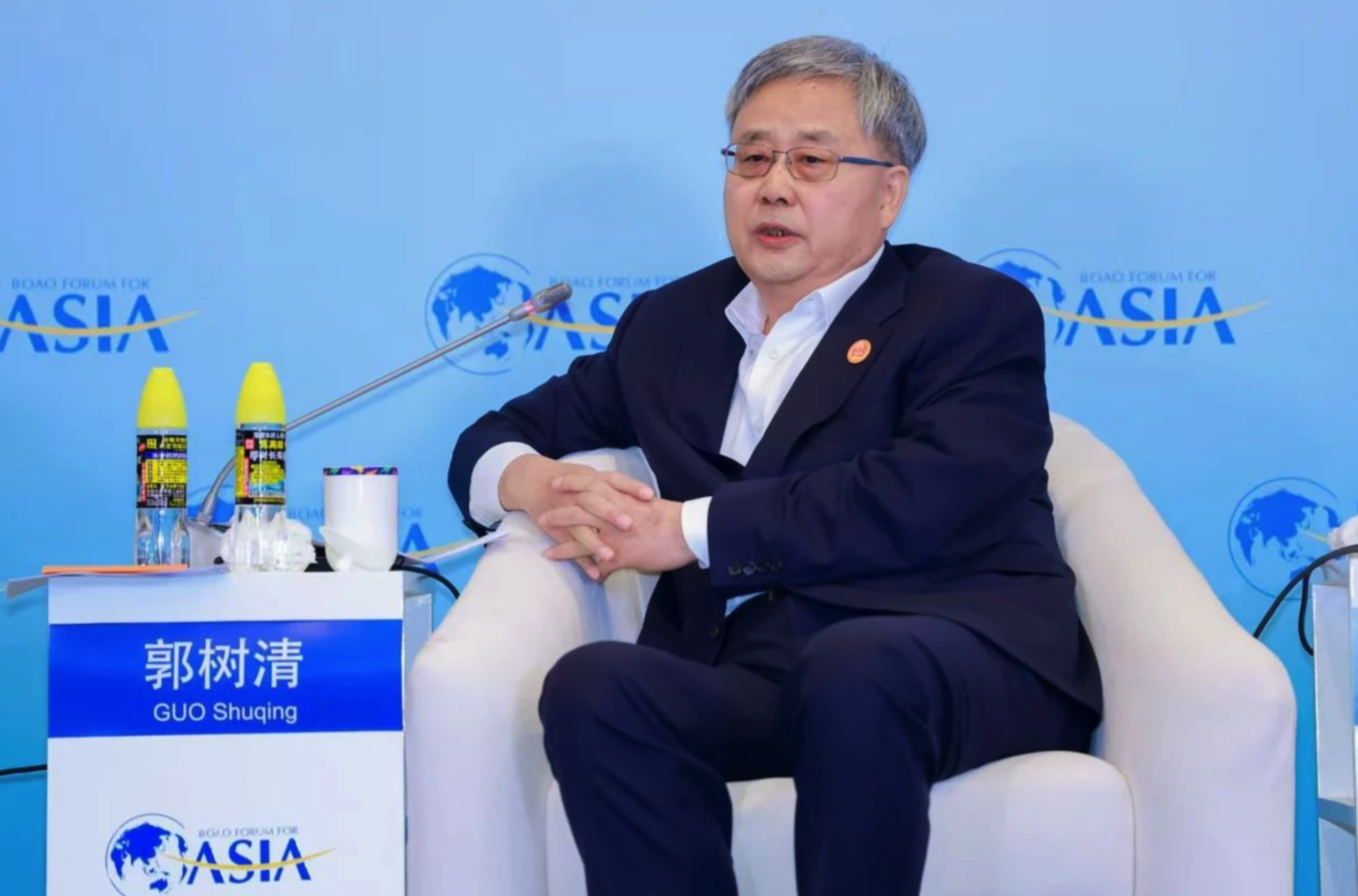 郭树清：应充分发挥政府、医院、社区、家庭等多方作用，大力推进医养结合发展