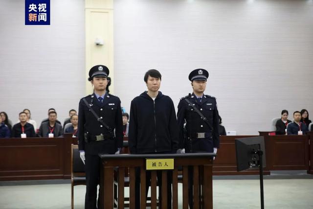 获刑20年！国足原主教练李铁案二审维持原判