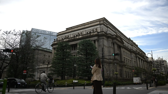 日本央行连续第二次会议维持利率不变，特朗普关税措施威胁其出口