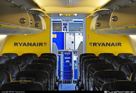瑞安航空威胁取消百亿美元波音订单 关税战或重塑全球航空业格局
